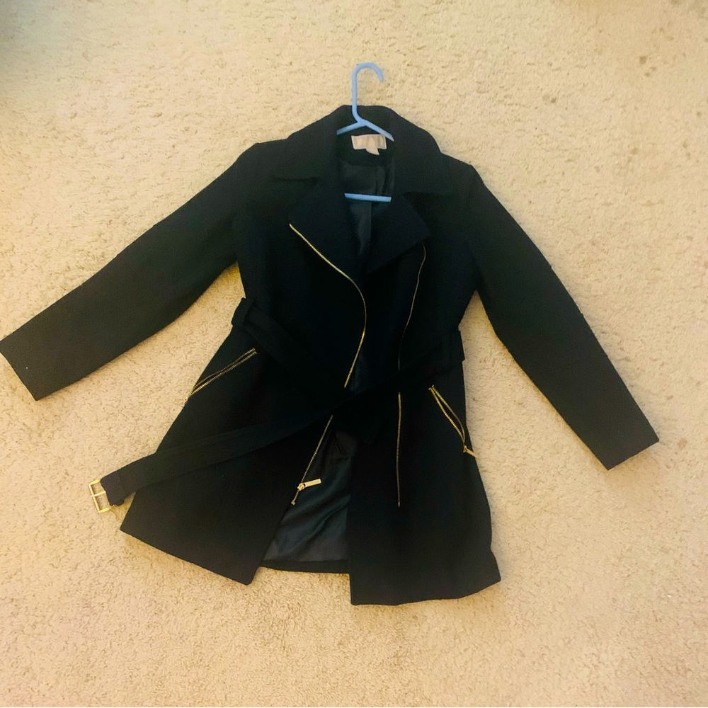 Beautiful winter coat. 🧥 Micheal kors